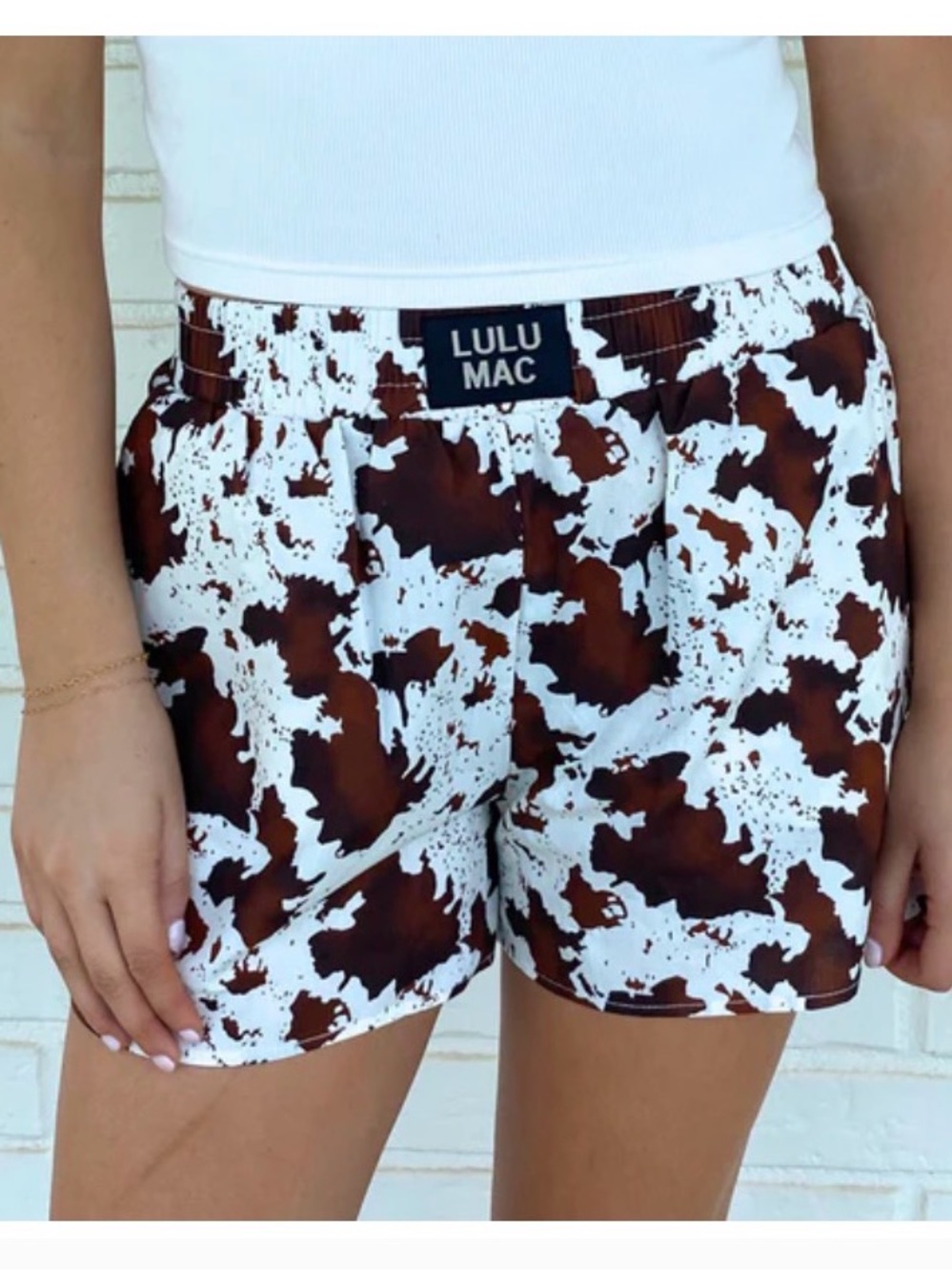 LULU MAC Shorts